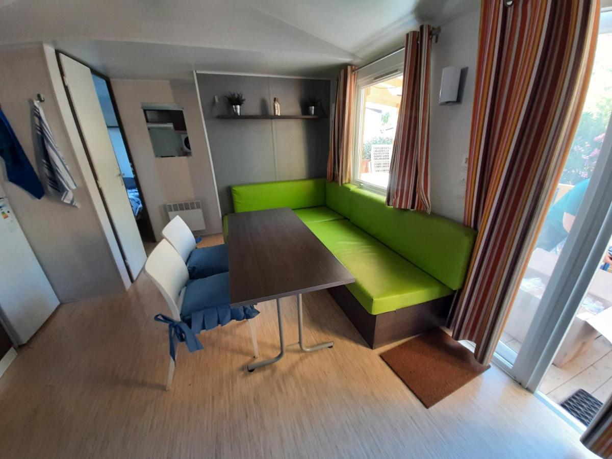 Mobile Home Entierement Equipe La Roque-d'Antheron Exterior photo